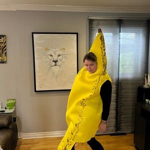 Meet your Posher, Rose